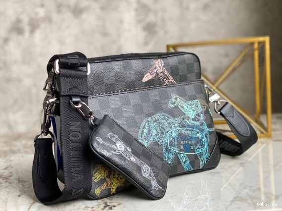 TRIO VUITTON LOUIS MESSENGER 0709